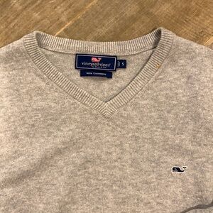 Men’s Vineyard Vines pullover sweater